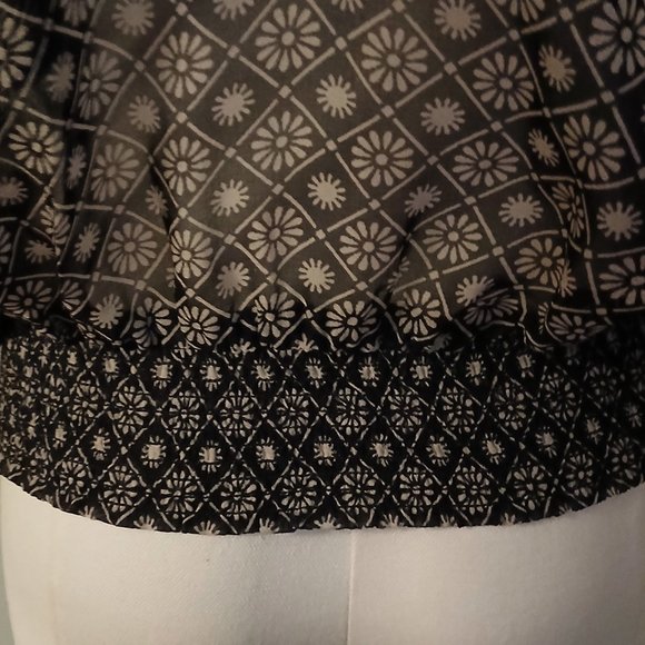 BODYFLIRT Cold Shoulder Tunic - Picture 6 of 8